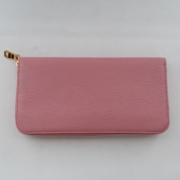 NIB Miu Miu 5ML506 Pink Leather zip Around wallet - Picture 3 of 8